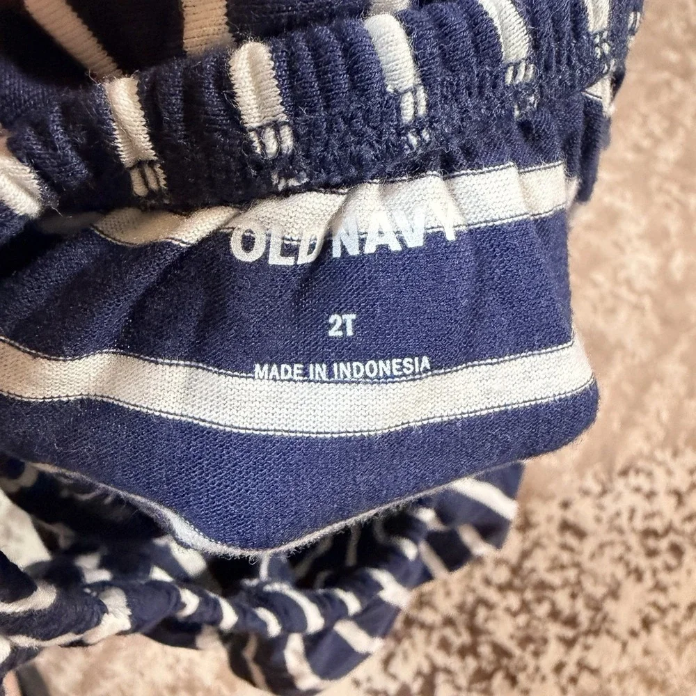 Old Navy 2T Girls Toddler Sleeveless Striped Romper Blue Shorts‎ NWT